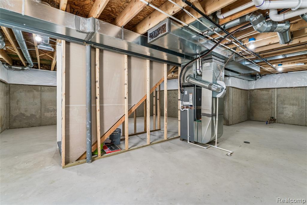 22708 Mac Arthur Property Photo 19