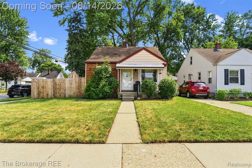 2190 Mapledale Street Property Photo 2