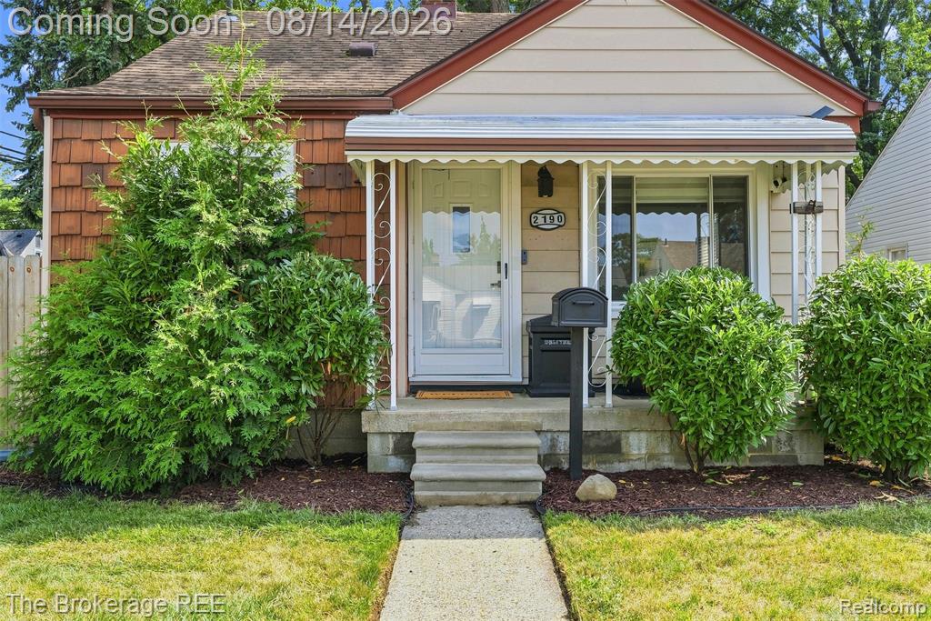 2190 Mapledale Street Property Photo 5