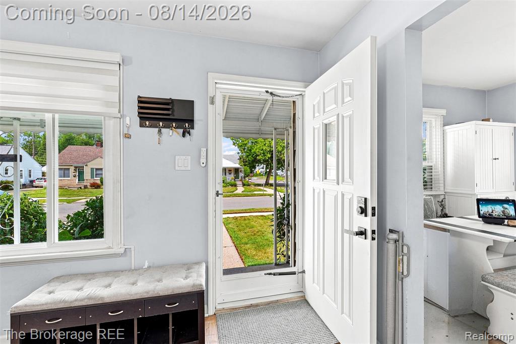 2190 Mapledale Street Property Photo 6
