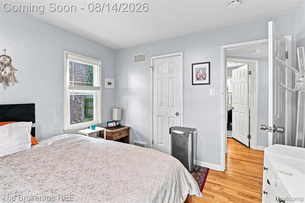 2190 Mapledale Street Property Photo 16