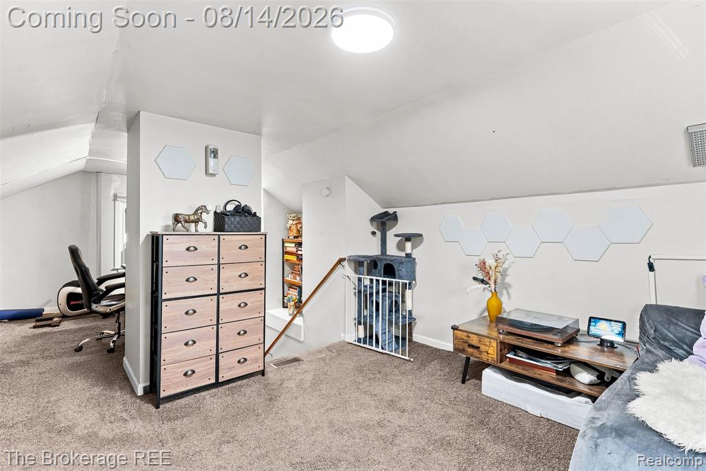 2190 Mapledale Street Property Photo 21