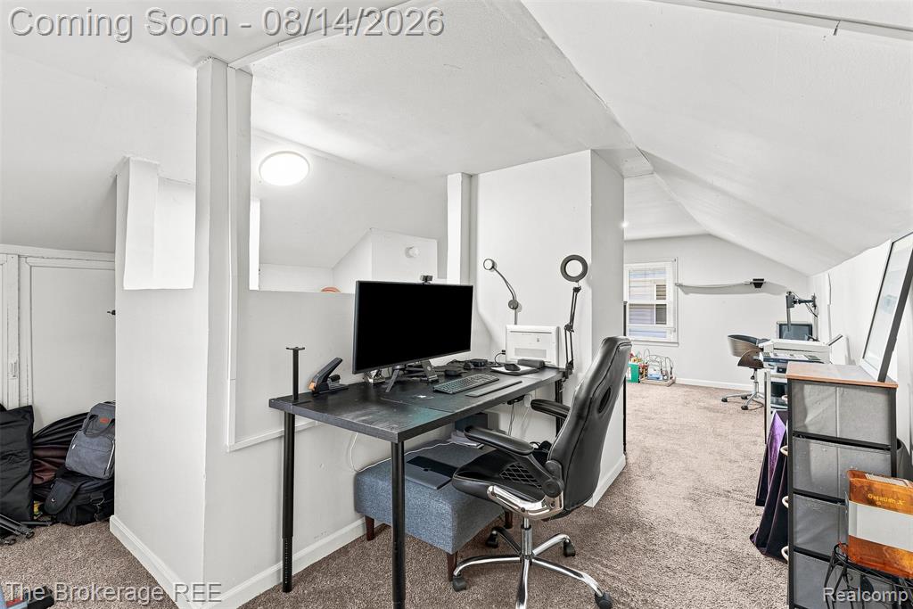 2190 Mapledale Street Property Photo 23