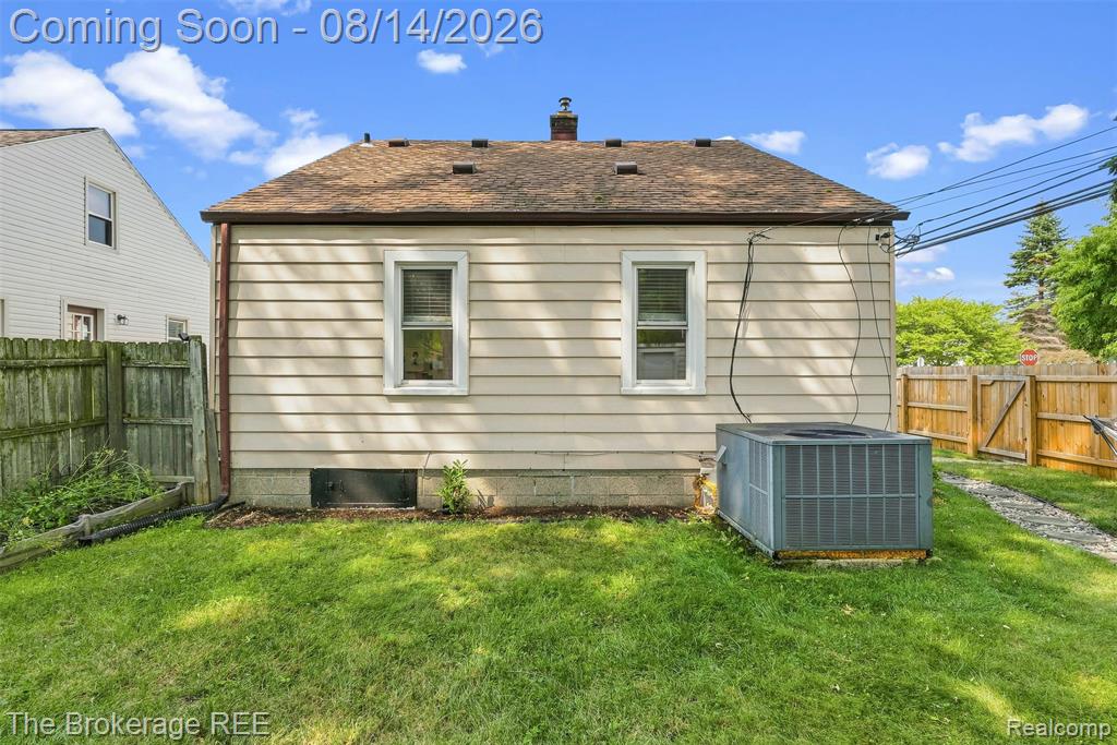 2190 Mapledale Street Property Photo 26