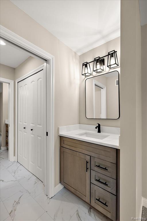 49241 London Bridge Drive Property Photo 43