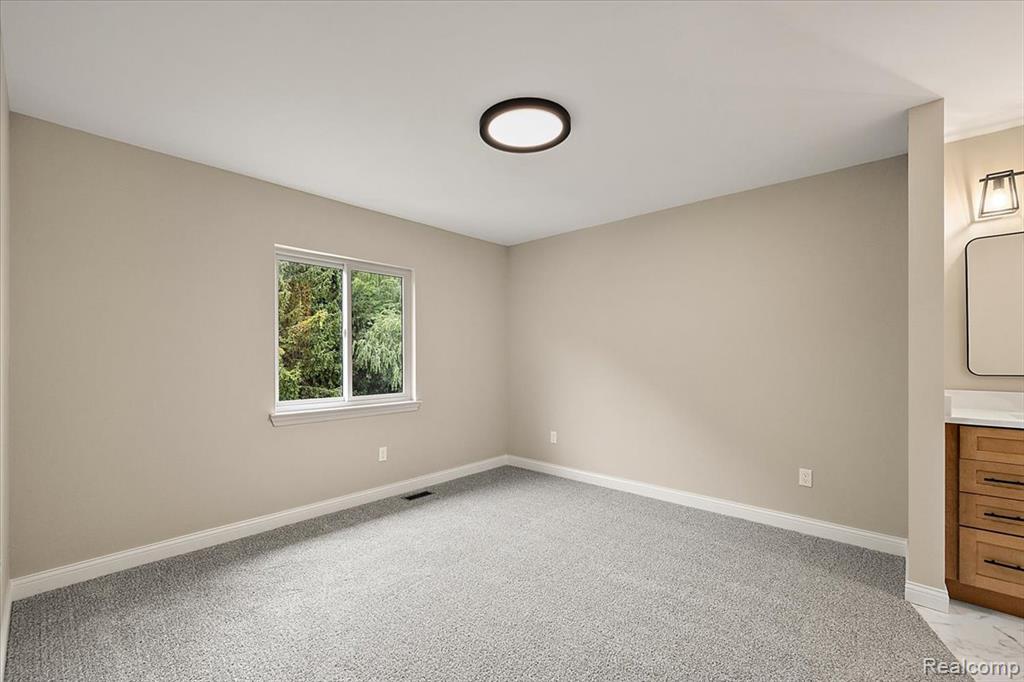 49241 London Bridge Drive Property Photo 49