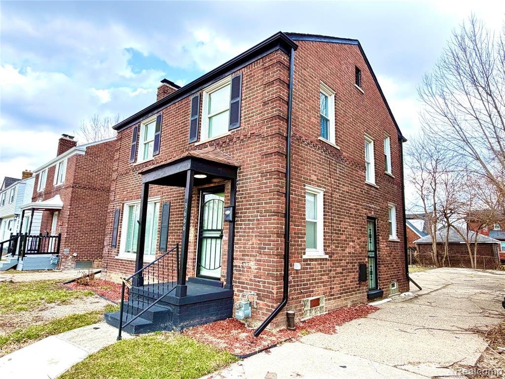 3666 Somerset Avenue Property Photo 1
