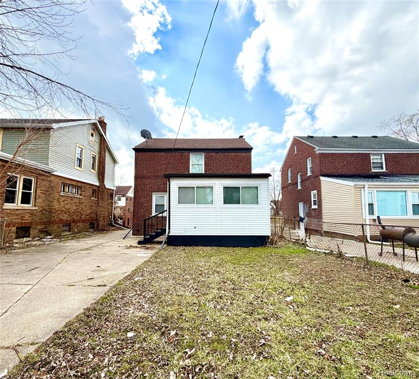 3666 Somerset Avenue Property Photo 9