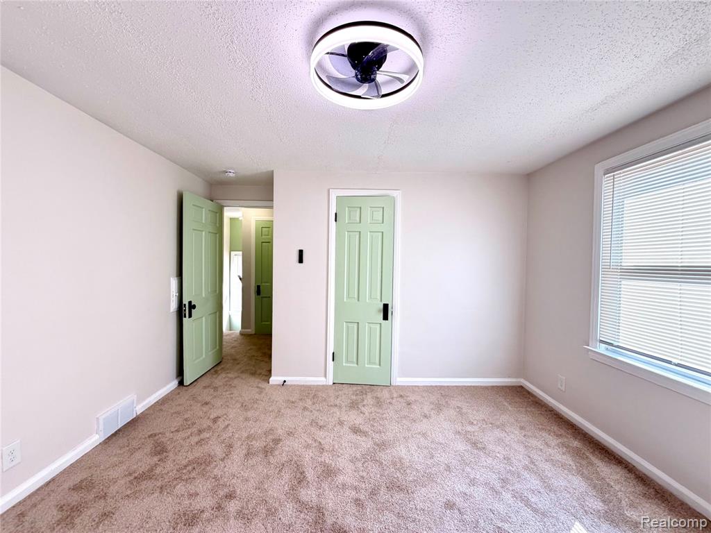 3666 Somerset Avenue Property Photo 29