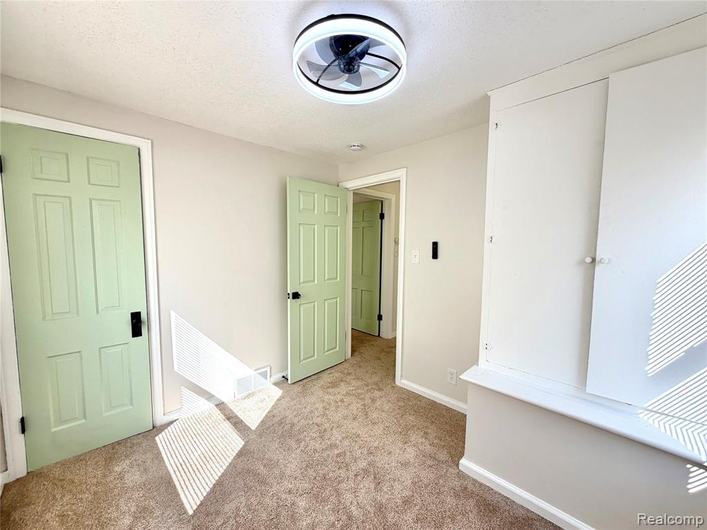 3666 Somerset Avenue Property Photo 31