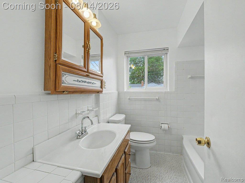 4649 Reader Drive Property Photo 13