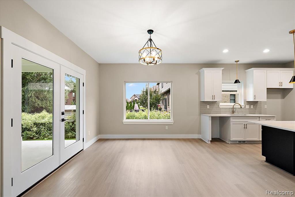 49287 London Bridge Drive Property Photo 13