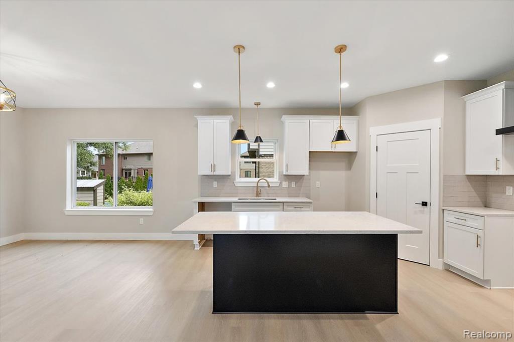 49287 London Bridge Drive Property Photo 19