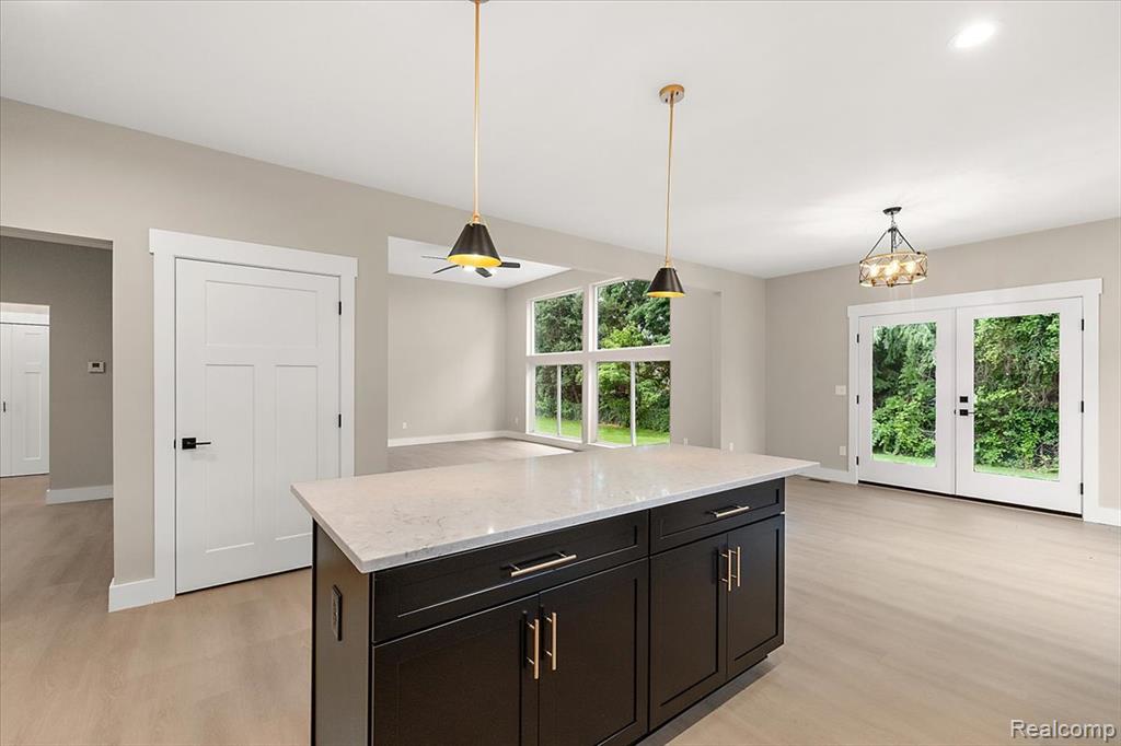 49287 London Bridge Drive Property Photo 21