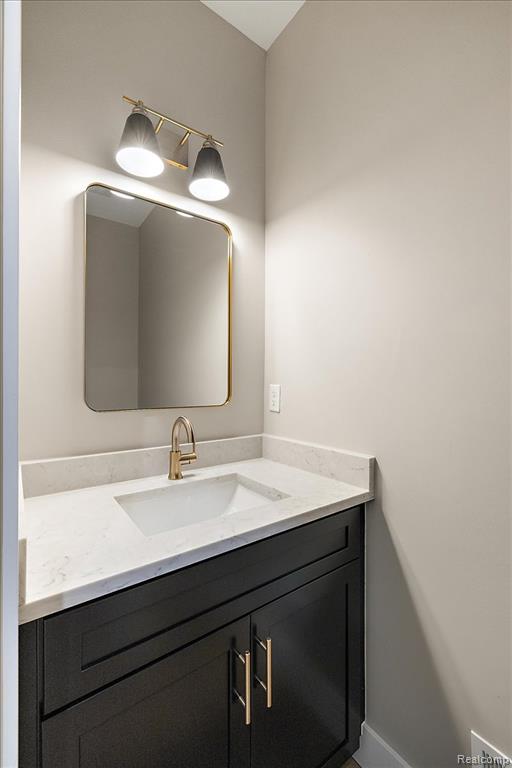 49287 London Bridge Drive Property Photo 25