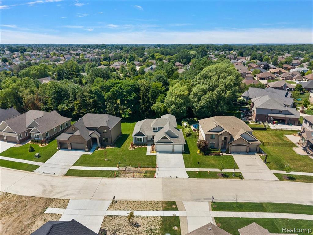 49287 London Bridge Drive Property Photo 61