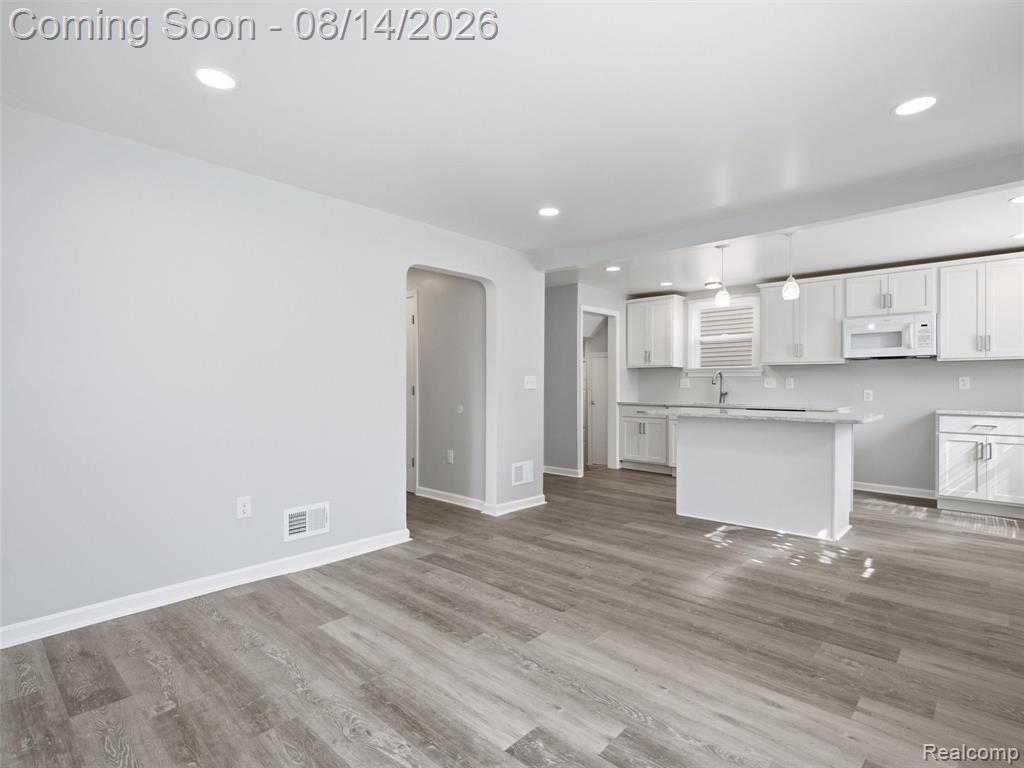 9327 Rutland Street Property Photo 8