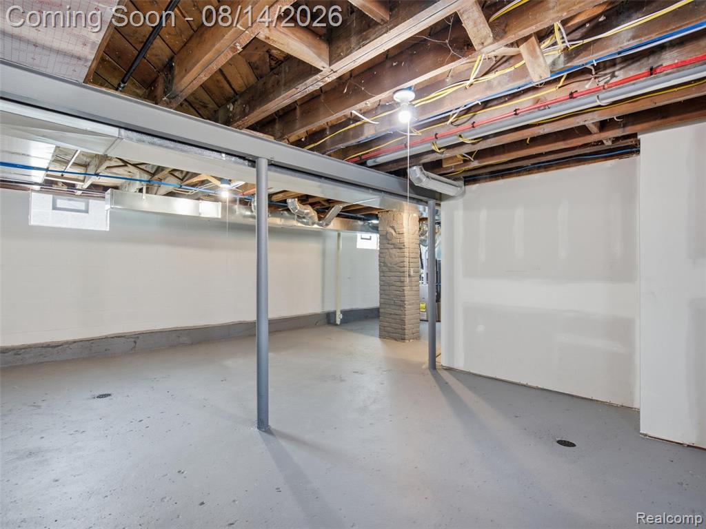 9327 Rutland Street Property Photo 23