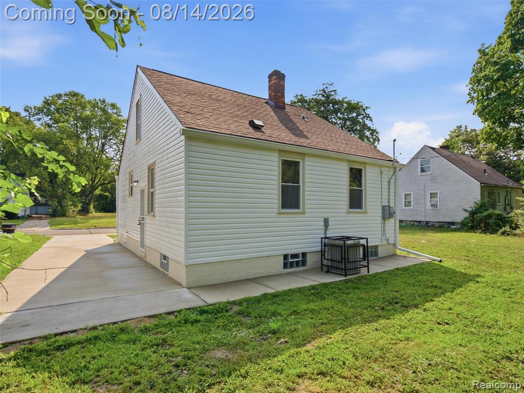 9327 Rutland Street Property Photo 27