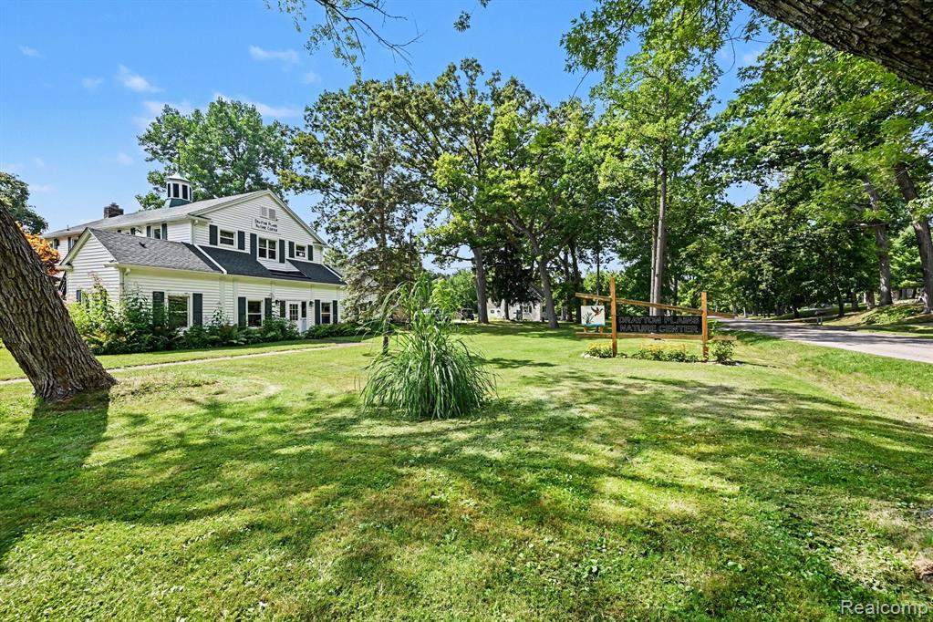 2104 Highfield Road Property Photo 34
