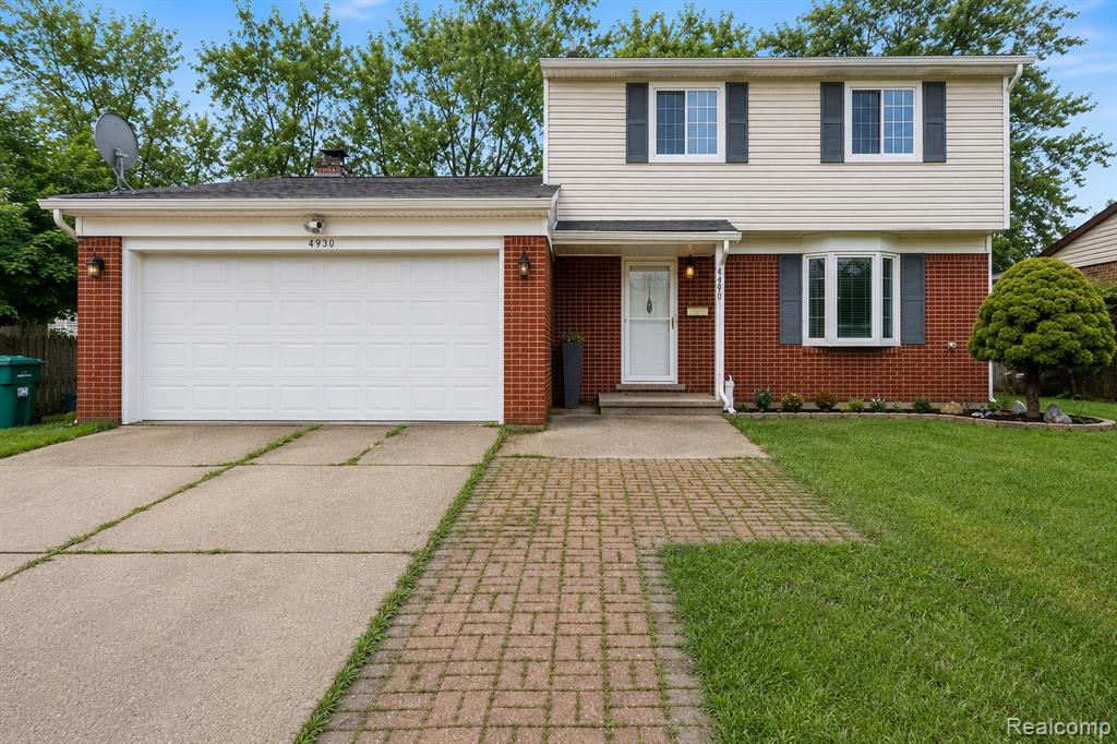 654 Manchester Street Property Photo 1