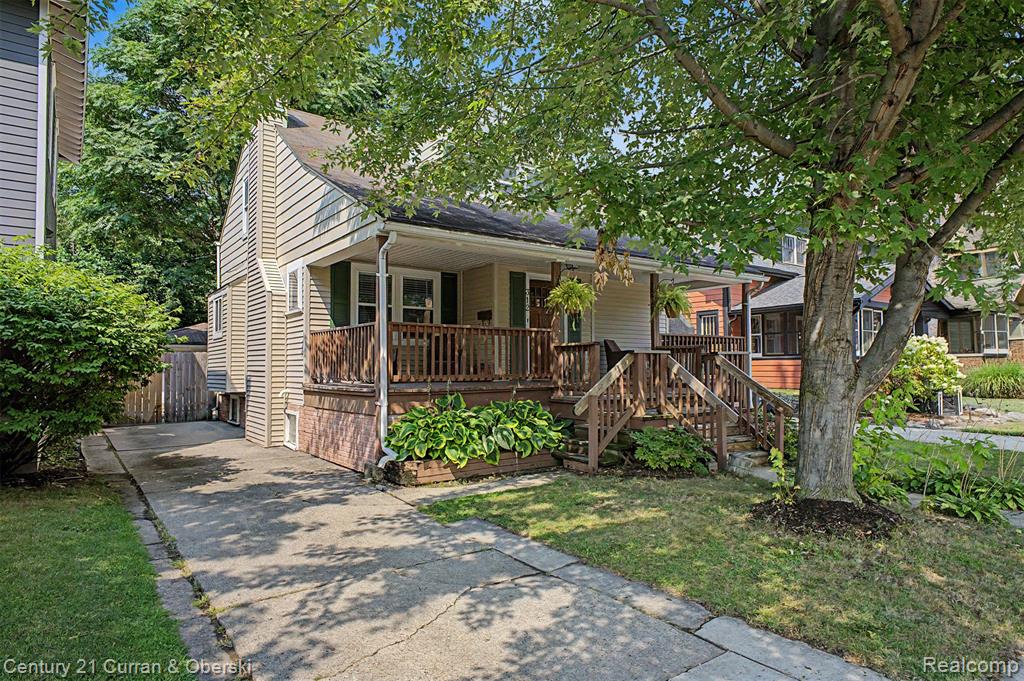 312 S Pleasant Street Property Photo 48