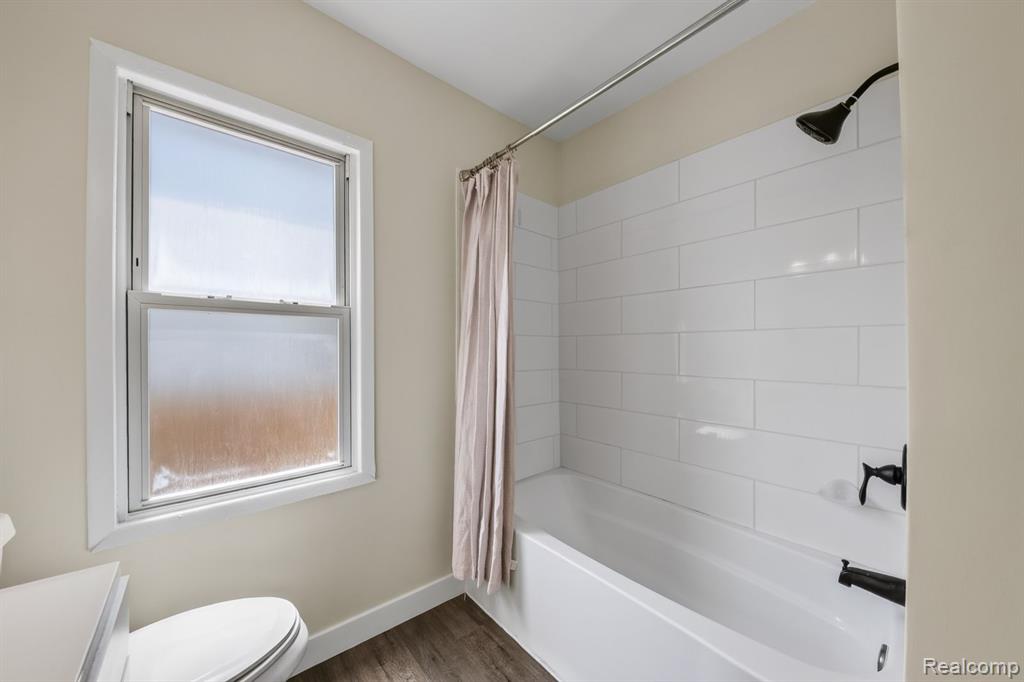 3330 Harris Street Property Photo 17