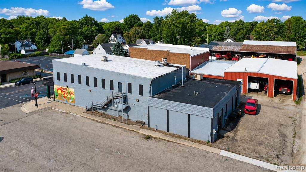 9483 Genesee Street Property Photo 29