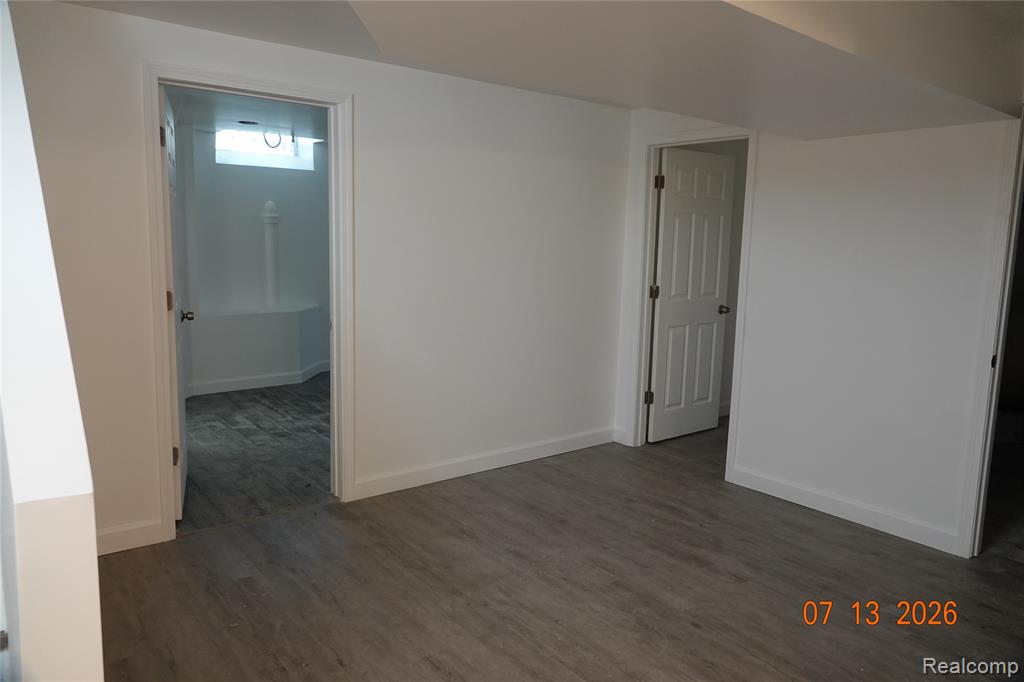 17367 Huntington Road Property Photo 21