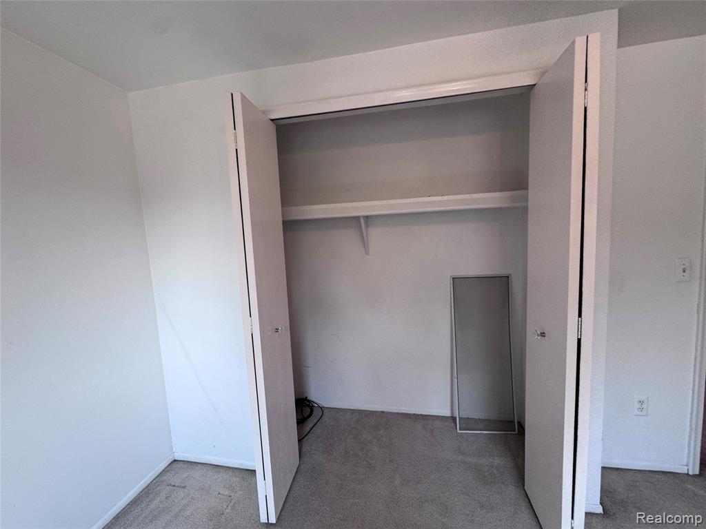 42714 Castle Drive Property Photo 31