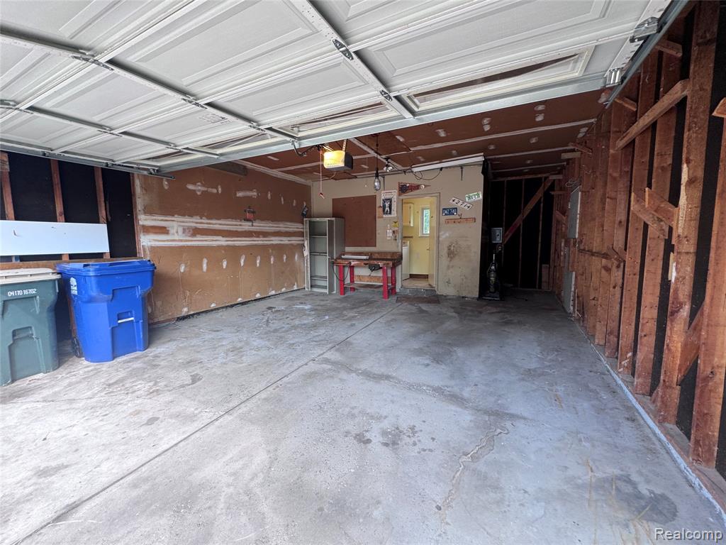 42714 Castle Drive Property Photo 35