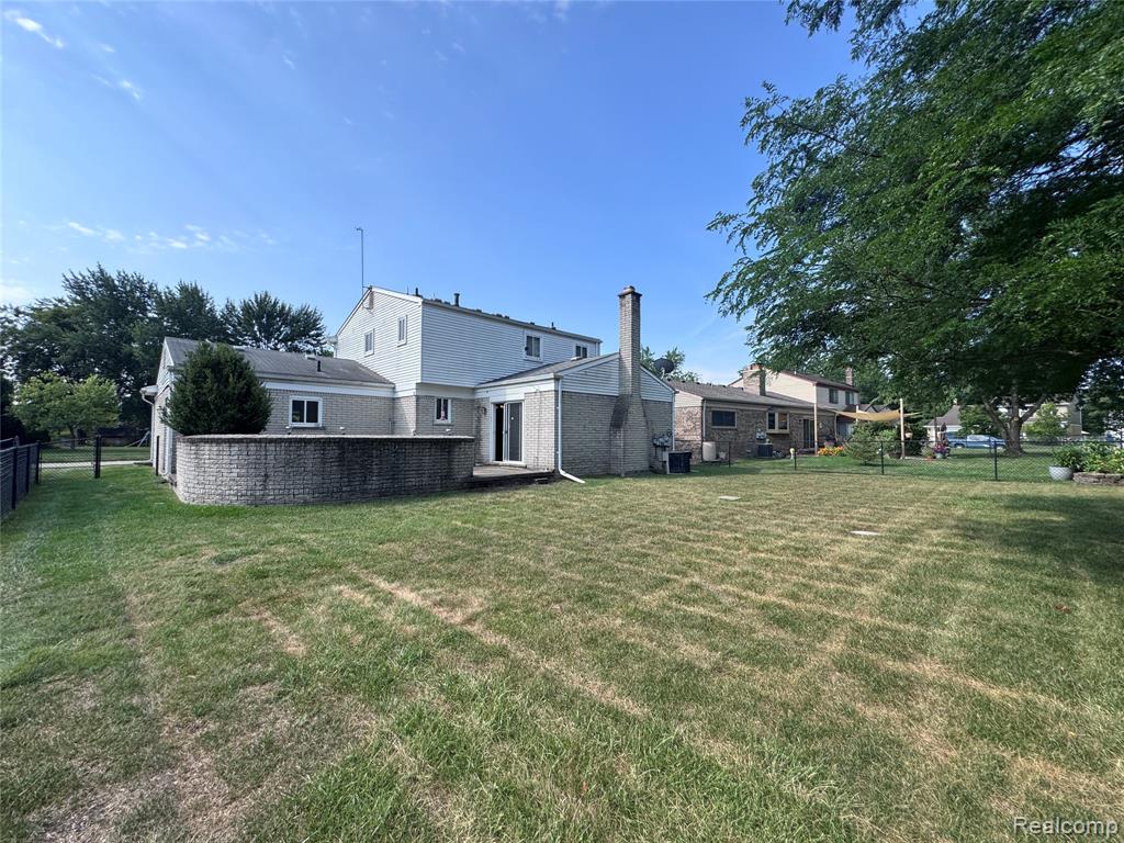 42714 Castle Drive Property Photo 44