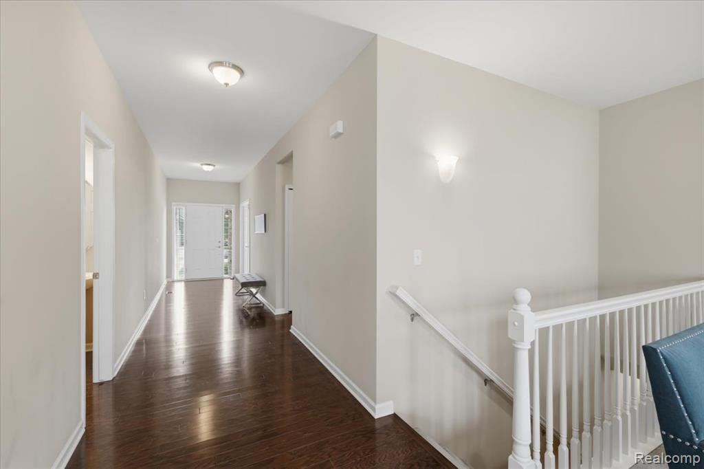 48327 Long Leaf Drive Property Photo 4