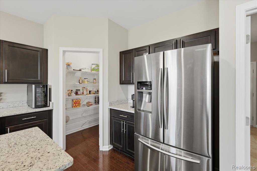 48327 Long Leaf Drive Property Photo 17