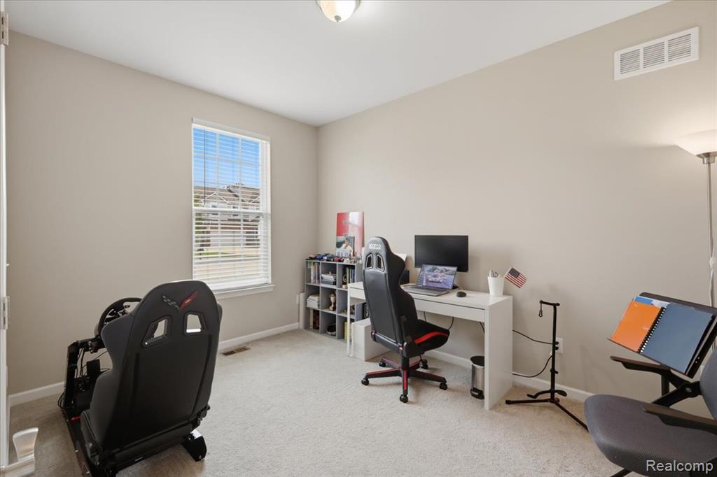 48327 Long Leaf Drive Property Photo 20