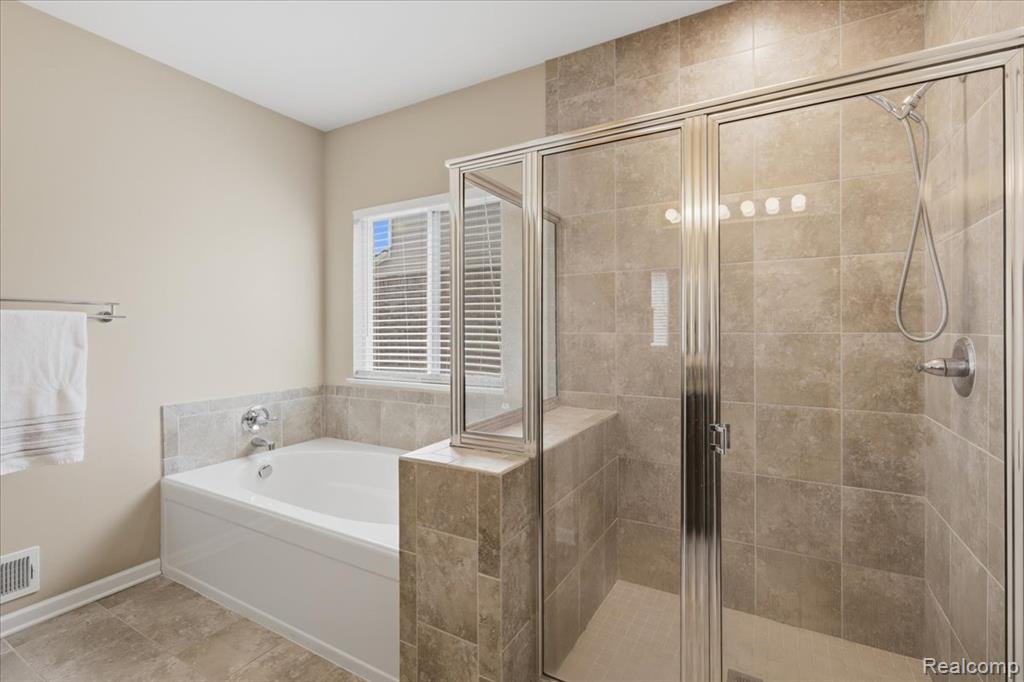 48327 Long Leaf Drive Property Photo 26
