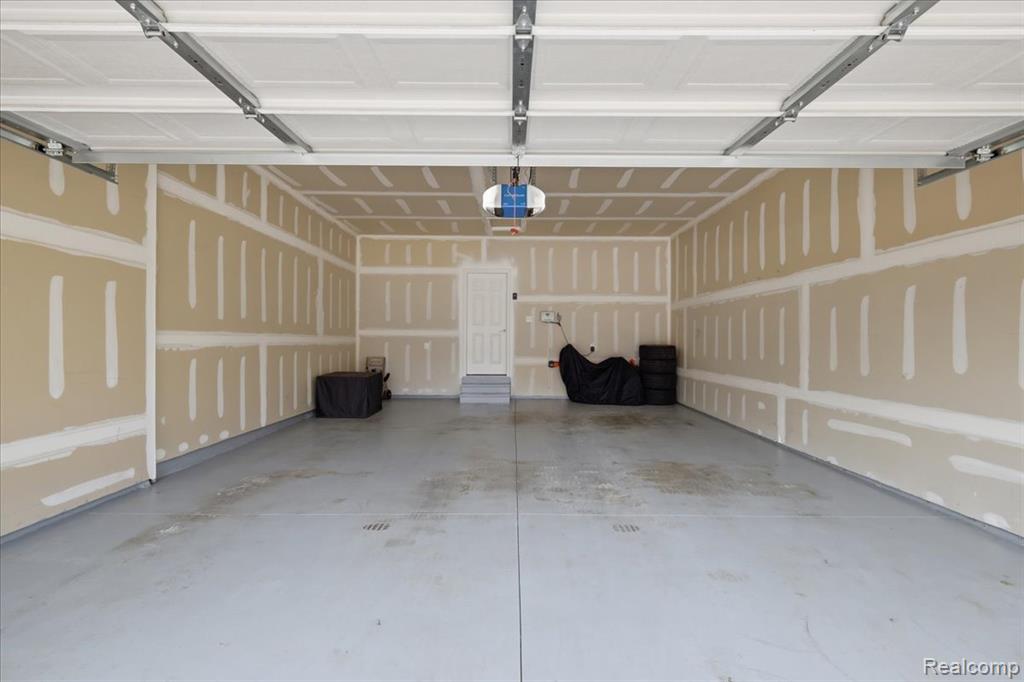 48327 Long Leaf Drive Property Photo 39