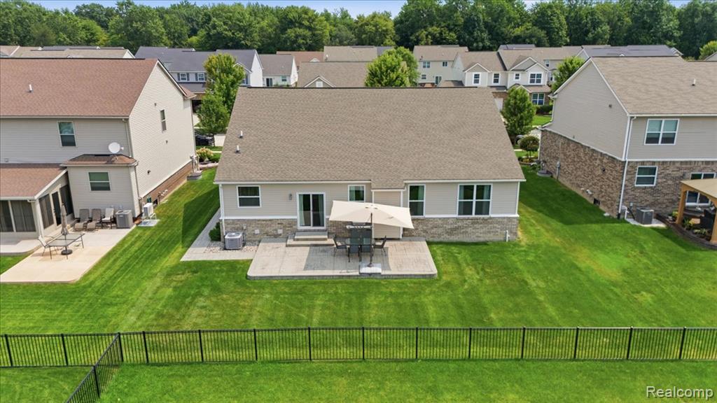 48327 Long Leaf Drive Property Photo 42