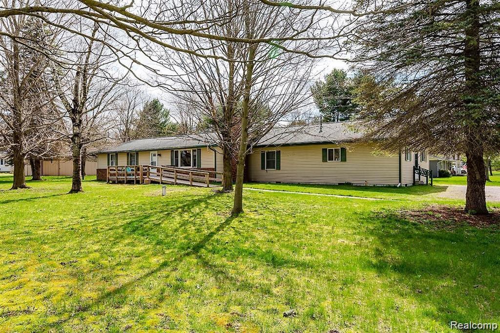 140 Larson Road Property Photo 2
