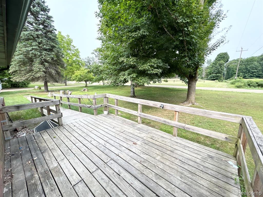 140 Larson Road Property Photo 40