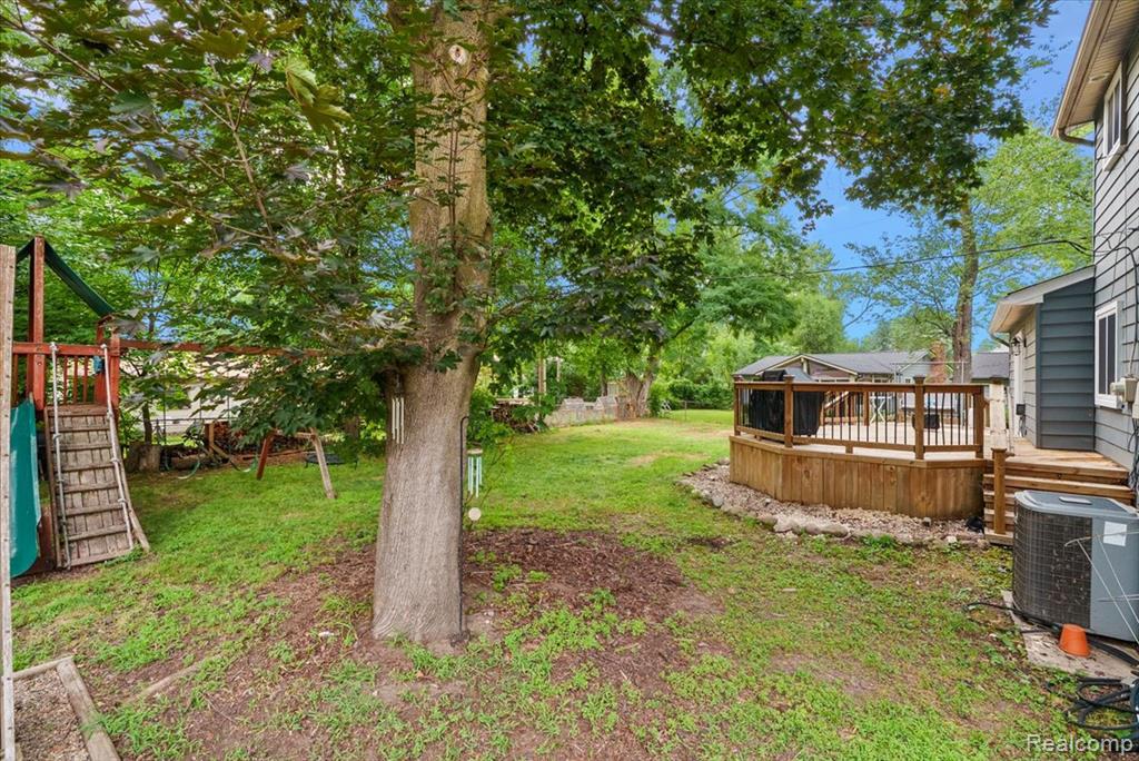 4256 Highland Court Property Photo 28