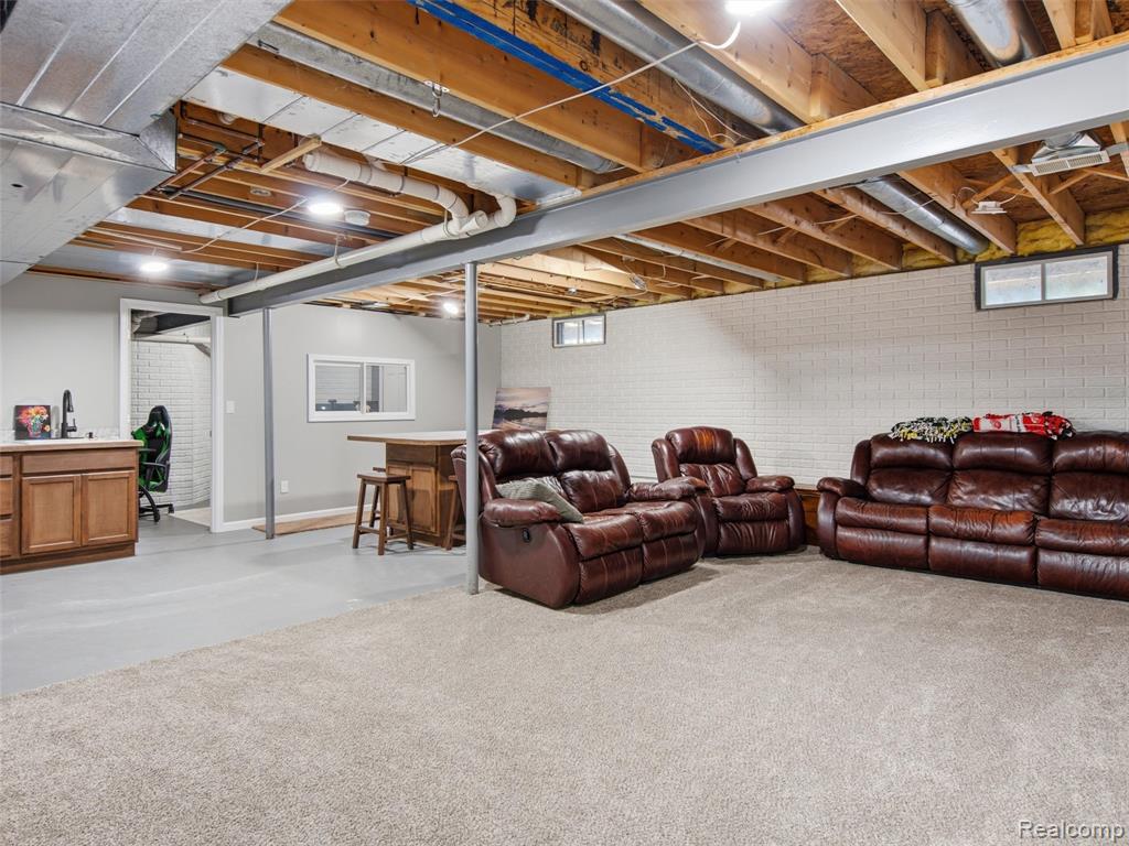 9493 Ray Road Property Photo 19