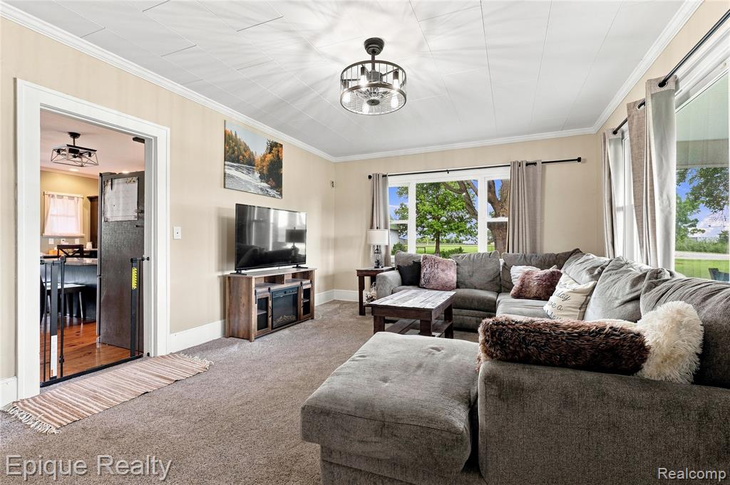 7228 Yankee Road Property Photo 54