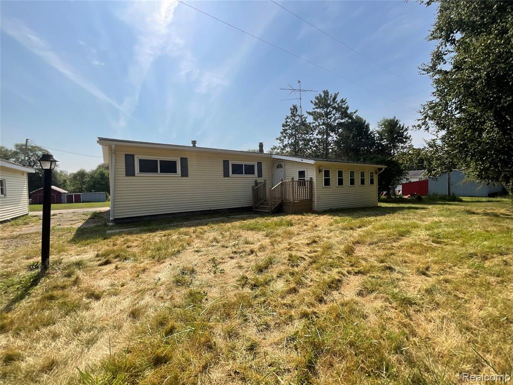 10119 Godfrey Road Property Photo 1