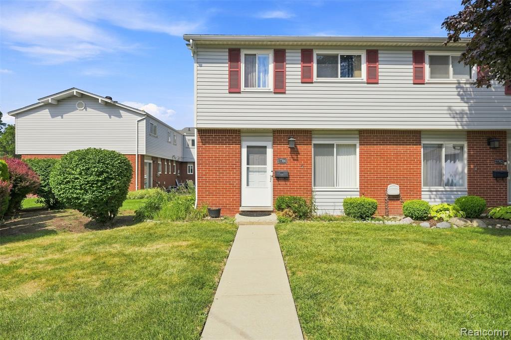 27766 Eastwick Sq Property Photo 1