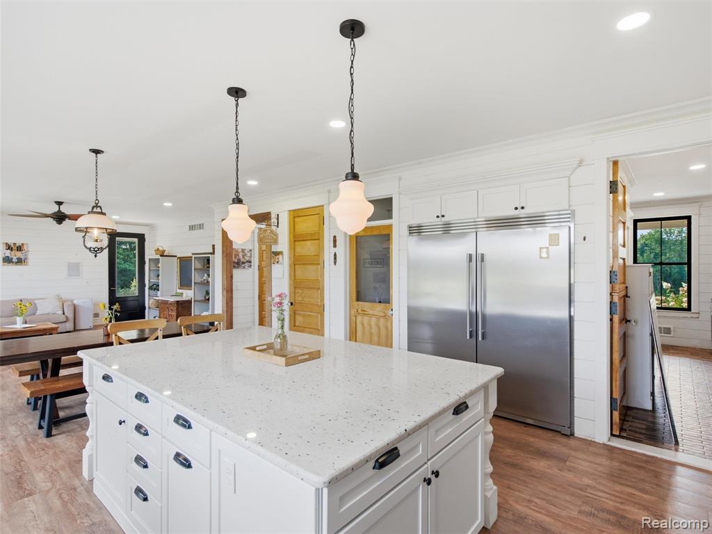 7241 Lyons Road Property Photo 15
