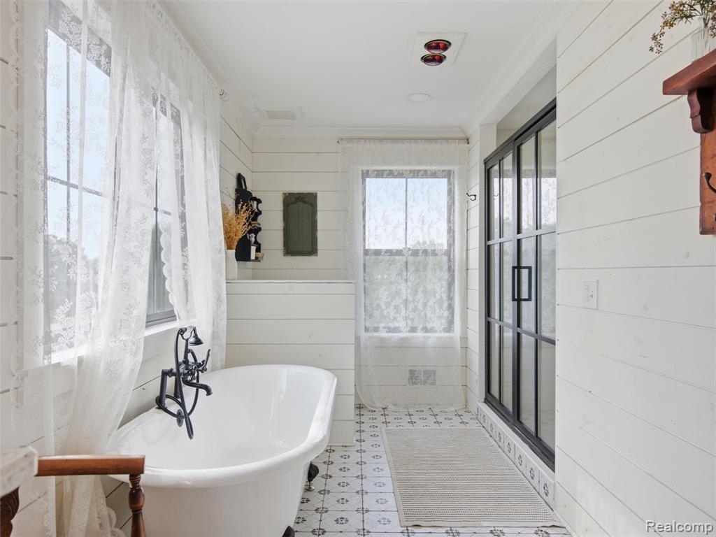 7241 Lyons Road Property Photo 36