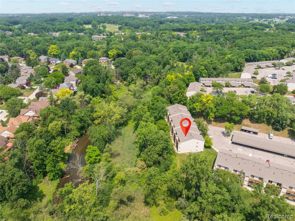1693 Riverside Drive Property Photo 1
