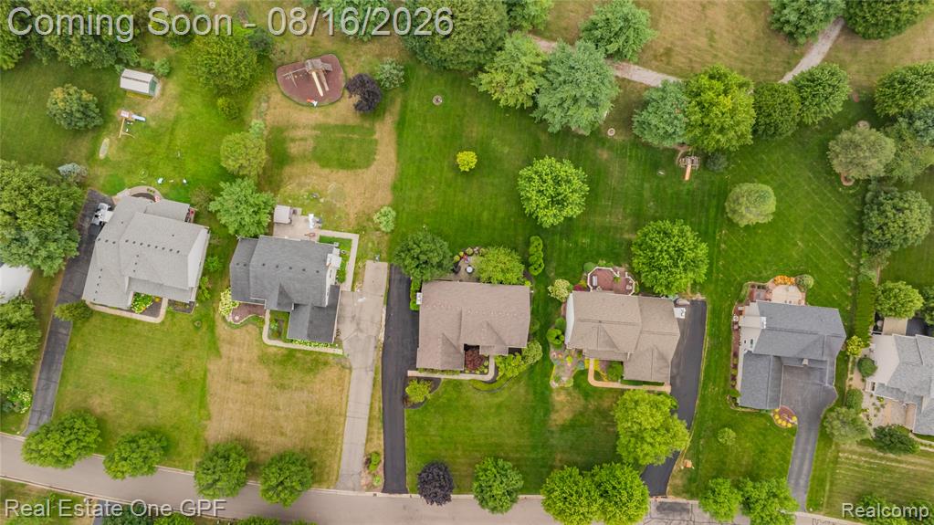 8922 Redstone Drive Property Photo 5