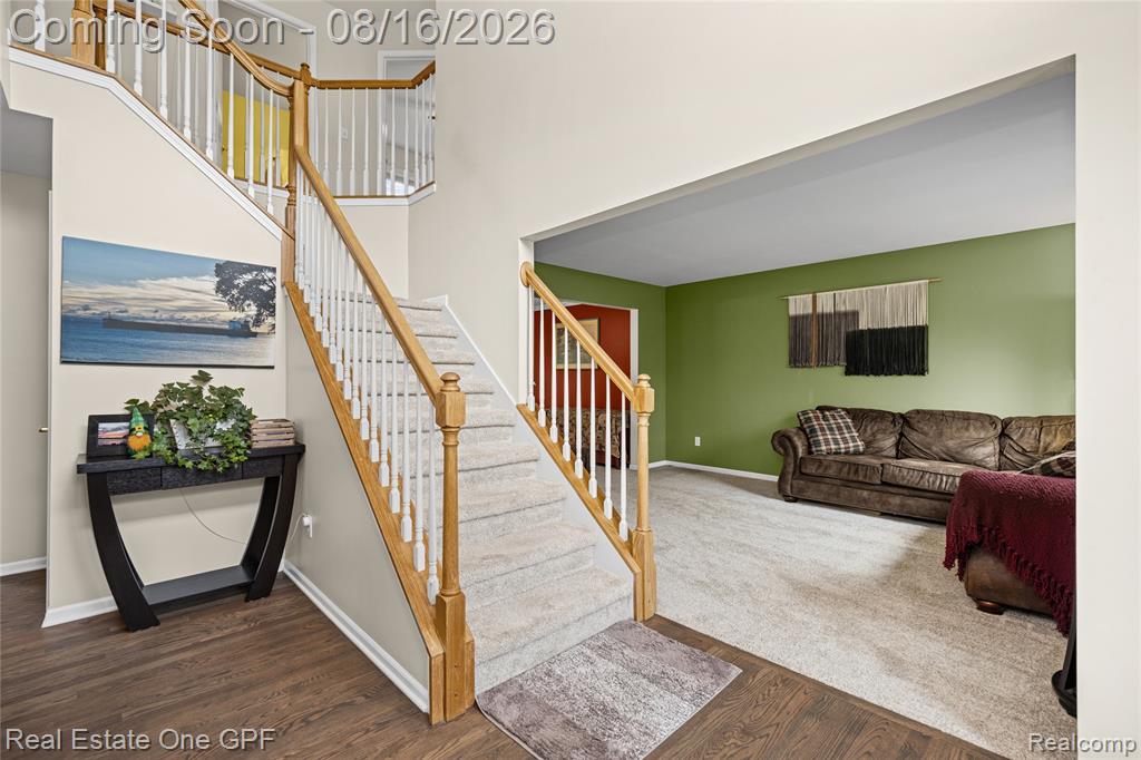 8922 Redstone Drive Property Photo 8